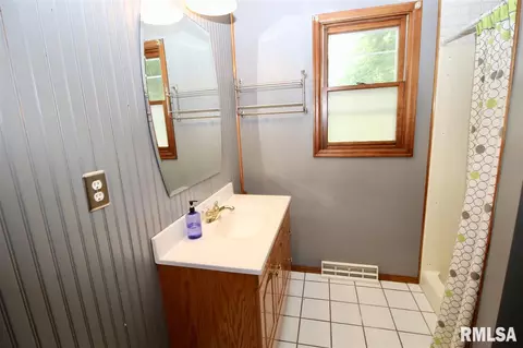 328 E Glendale, Manito, IL 61546 photo 20
