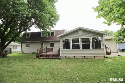 328 E Glendale, Manito, IL 61546 photo 3