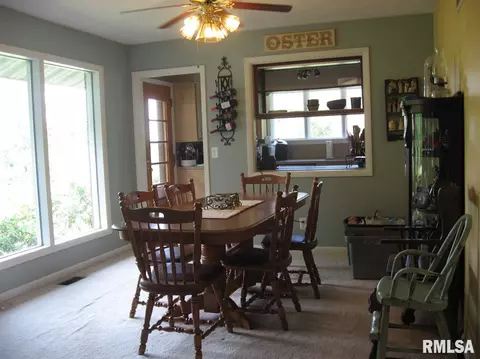 414 E Main St, Industry, IL 61440 photo 6