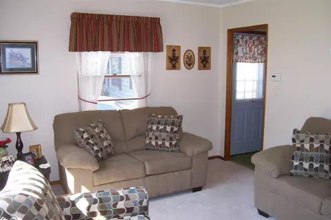 239 Haffner Blvd, Canton, IL 61520 photo 19