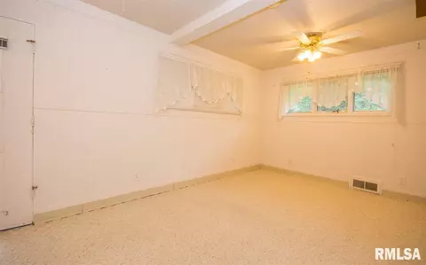110 Edgewood, Morton, IL 61550 photo 15