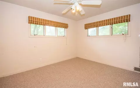 110 Edgewood, Morton, IL 61550 photo 21