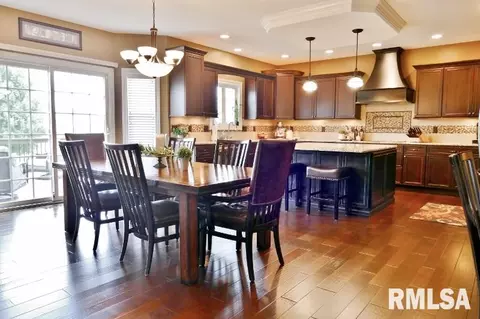 1 Bishops Ct, Washington, IL 61571 photo 7