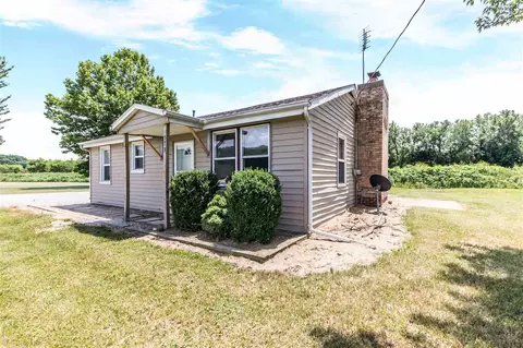 573 Banta Rd, Lowpoint, IL 61545 photo 2