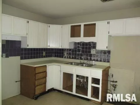 403 Alden Dr, Normal, IL 61761 photo 6
