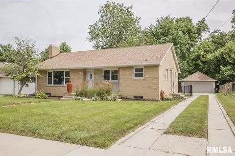 417 E Monroe St, Morton, IL 61550 photo 2