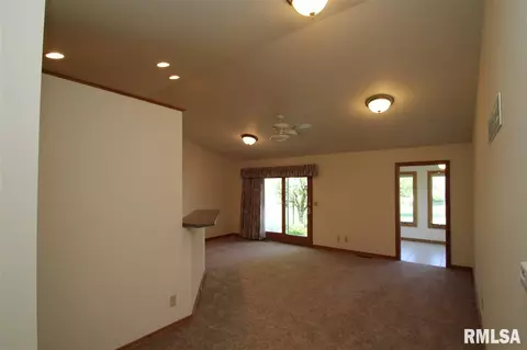 1505 County Road 875 E, Metamora, IL 61548 photo 4