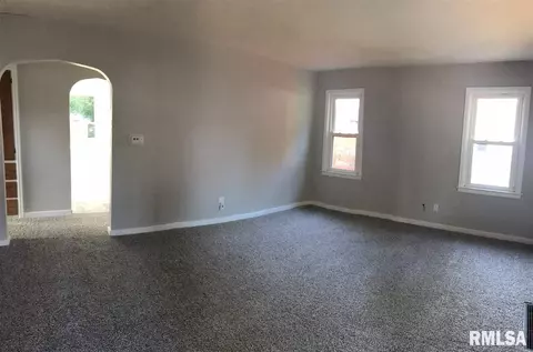 1003 Eldridge St, Washington, IL 61571 photo 3