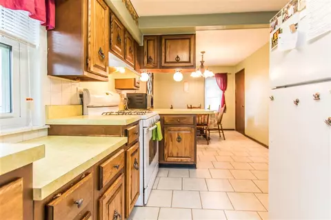 1414 Everett Dr, Pekin, IL 61554 photo 8