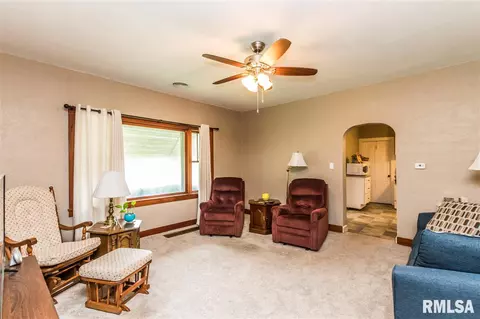 7919 S Kingston Mines Rd, Mapleton, IL 61547 photo 6