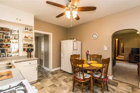 7919 S Kingston Mines Rd, Mapleton, IL 61547 photo 8