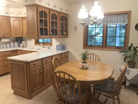 232 E Lyndale Rd, Peoria, IL 61614 photo 10