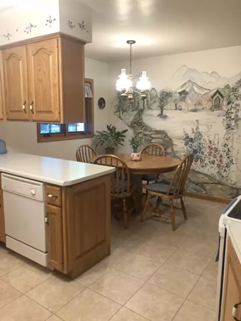 232 E Lyndale Rd, Peoria, IL 61614 photo 8