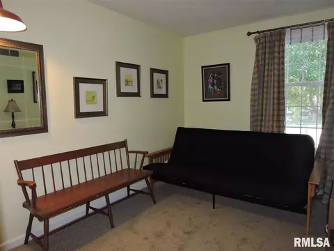 85 Richmond Rd, Macomb, IL 61455 photo 13