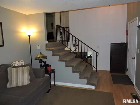 85 Richmond Rd, Macomb, IL 61455 photo 4