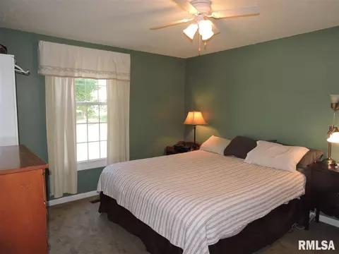 85 Richmond Rd, Macomb, IL 61455 photo 12
