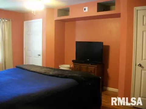 1120 E Sycamore, Canton, IL 61520 photo 25