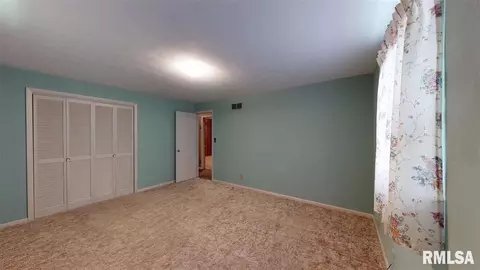 1013 E Jefferson St, Morton, IL 61550 photo 19
