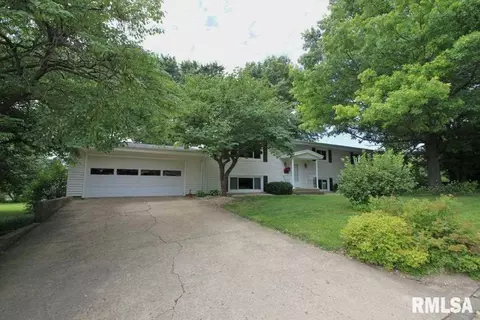 1300 4th St, Lacon, IL 61540 photo 2