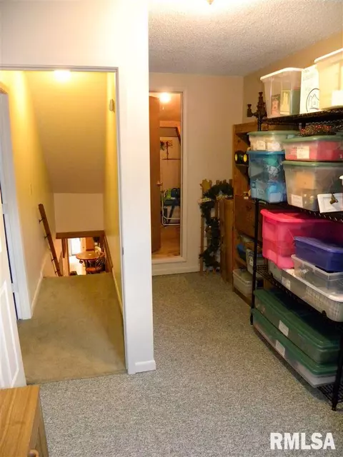 726 E Washington St, Macomb, IL 61455 photo 23