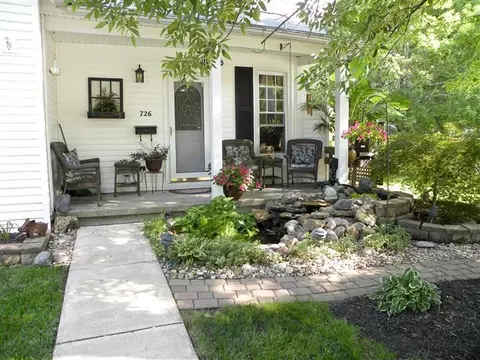726 E Washington St, Macomb, IL 61455 photo 3