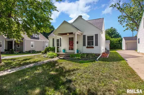 521 S Mathis Ave, Morton, IL 61550 photo 1