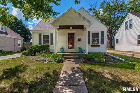 521 S Mathis Ave, Morton, IL 61550 photo 2