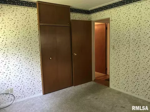447 Summers Dr, Macomb, IL 61455 photo 7
