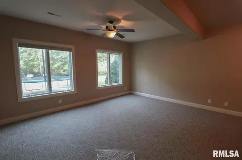 805 S Copperpoint Dr, Dunlap, IL 61525 photo 27