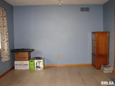 906 Brookshire, Eureka, IL 61530 photo 11