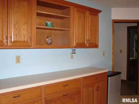 906 Brookshire, Eureka, IL 61530 photo 7