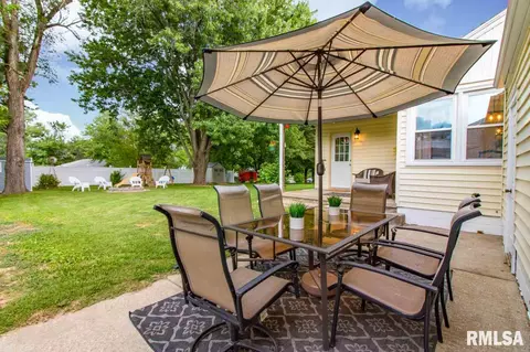 111 High St, Germantown Hills, IL 61548 photo 33