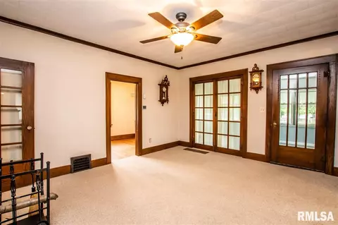 834 Maple Ave, Minonk, IL 61760 photo 8