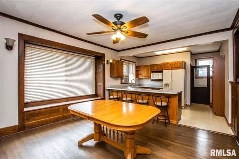 834 Maple Ave, Minonk, IL 61760 photo 10