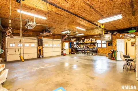 834 Maple Ave, Minonk, IL 61760 photo 4