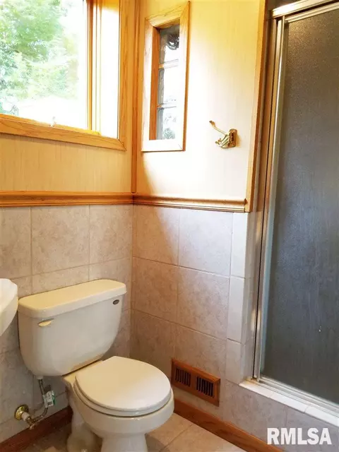 6312 E Bch, Chillicothe, IL 61523 photo 24