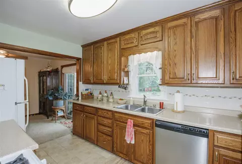208 Fall St, Washington, IL 61571 photo 14