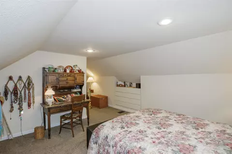 208 Fall St, Washington, IL 61571 photo 24