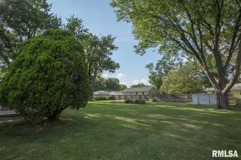 1515 E Resthaven Rd, Peoria, IL 61614 photo 29
