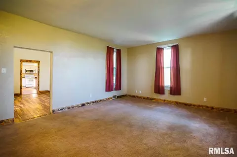 9010 E Manito Rd, Manito, IL 61546 photo 21