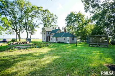 9010 E Manito Rd, Manito, IL 61546 photo 7