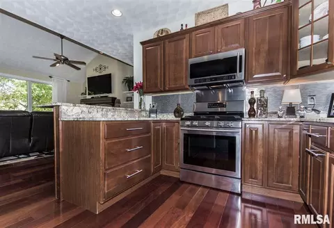 7316 S Ridgebrook Dr, Mapleton, IL 61547 photo 14