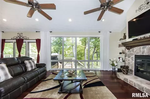 7316 S Ridgebrook Dr, Mapleton, IL 61547 photo 9
