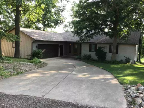 10120 W Bristol Ct, Mapleton, IL 61547 photo 1