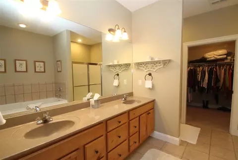 122 Eagle Rdg, Washington, IL 61571 photo 18