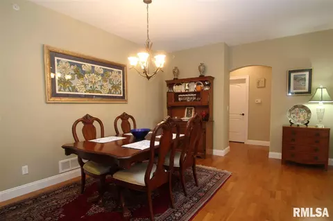 122 Eagle Rdg, Washington, IL 61571 photo 11