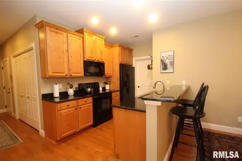 122 Eagle Rdg, Washington, IL 61571 photo 8