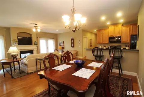 122 Eagle Rdg, Washington, IL 61571 photo 12