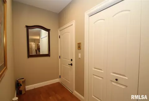 122 Eagle Rdg, Washington, IL 61571 photo 5