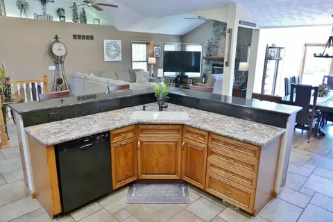 6322 S Tapping Rd, Mapleton, IL 61547 photo 7